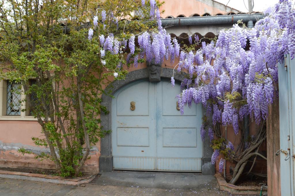 Relais De Charme - B&B Short Lets La Casa Di Francesca Sant'Agata Li Battiati Luaran gambar
